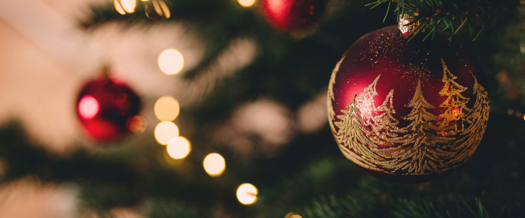 Weihnachtszauber in den Alpen – festlich, genussvoll und voller Herzlichkeit

🎄 Festliche Auszeit in alpiner Atmosphäre
🎄 Weisser Winterzauber in den Bergen
🎄 Tage voller kulinarischer Highlights
🎄 Herzlichkeit in der stillen Zeit 