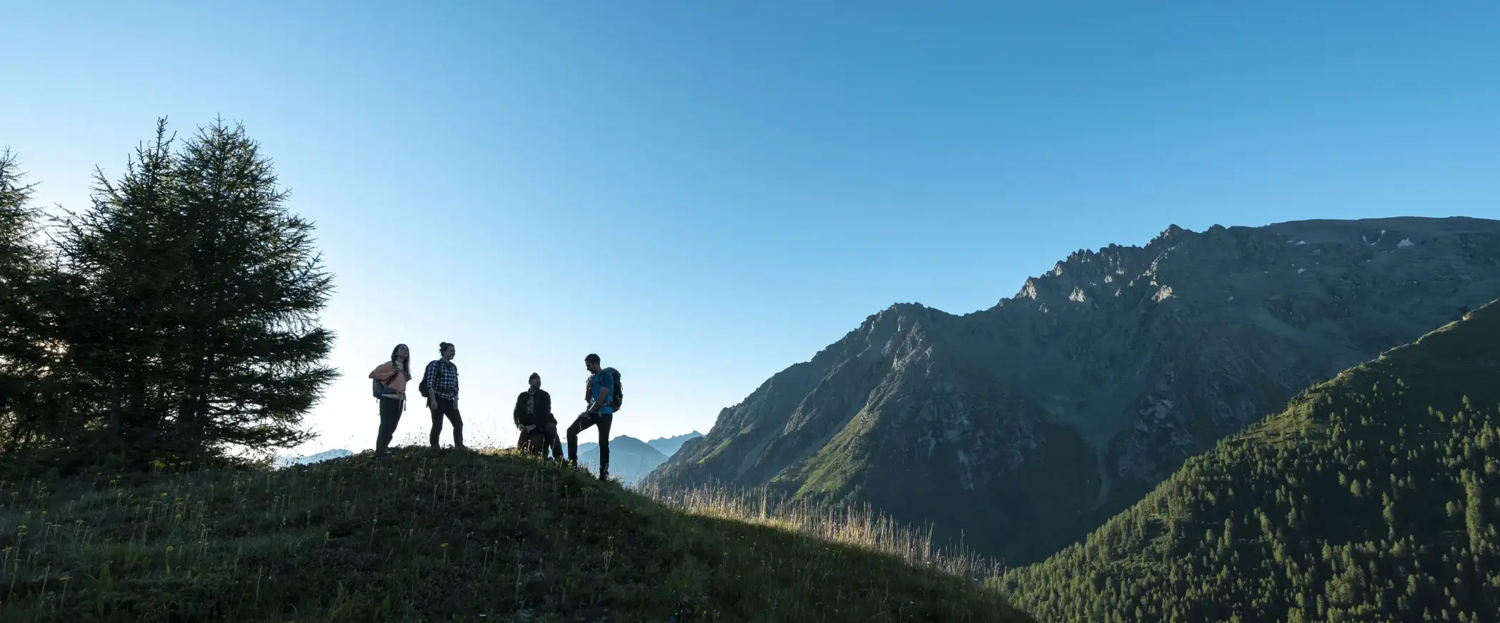 Treue verbindet – feiern Sie mit uns!

❤️ Gelebter Genuss & echte Gastfreundschaft
❤️ Erholung in unserer wunderschönen Bergwelt
❤️ Zeit zum Loslassen, Austauschen und Wohlfühlen 